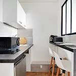 Authentic Studio - 2P - Plaine-Monceau